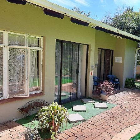 Chariots Guest House Polokwane Esterno foto