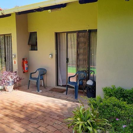 Chariots Guest House Polokwane Esterno foto